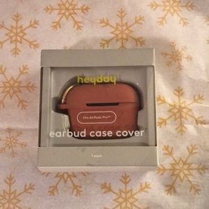 Heyday earbud case cover